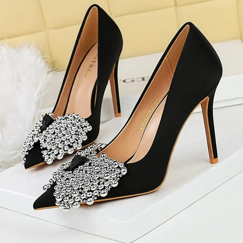Bowknot Pumps