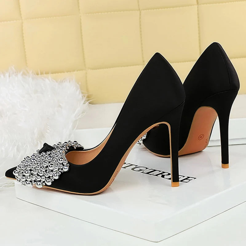 Bowknot Pumps